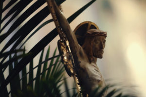 Palm Sunday crucifix image of Jesus's face