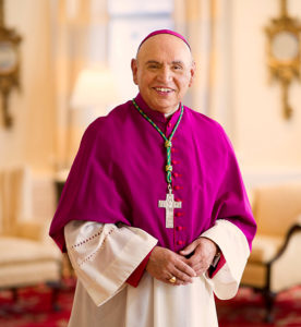 monseñor Mario Dorsonville obispo