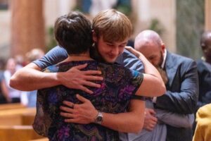 Mass for Migrants and Refugees by Bishop Menjivar